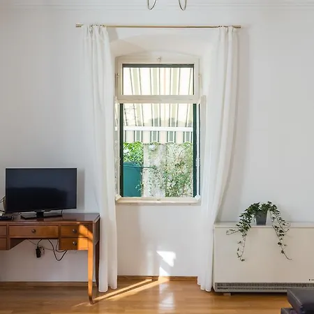Hedera Estate, Hedera A27 Apartment *